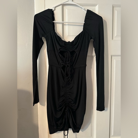 WHITE FOX BOUTIQUE BLACK MINI DRESS - Picture 4 of 6